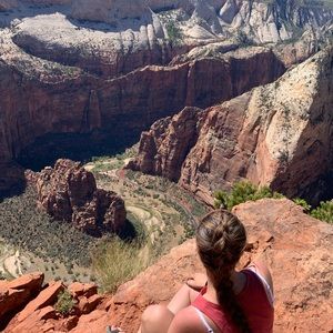 Meet your Posher, Annie